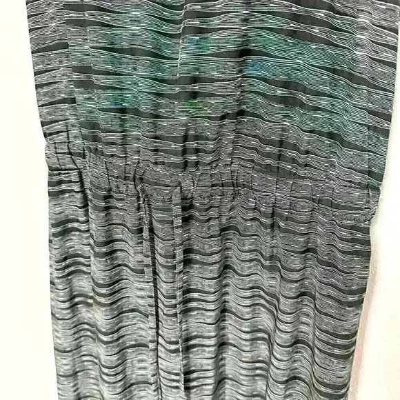 Athleta Ariel Novella Dress - Picture 5 of 10